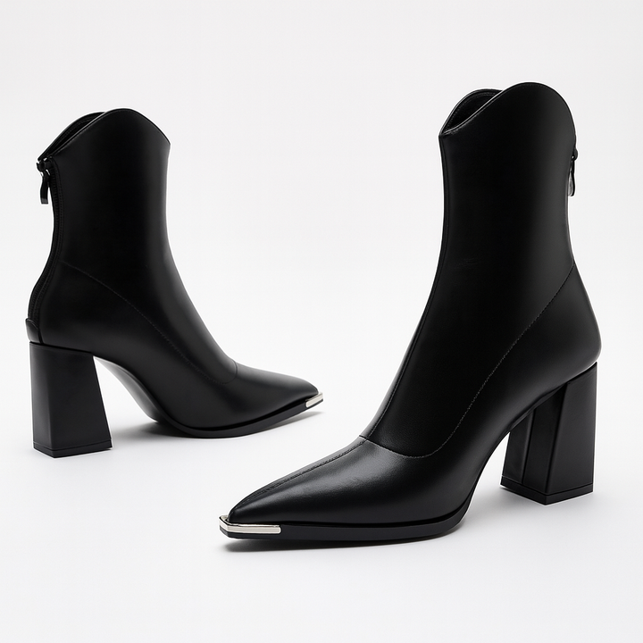 Damen Stiefel aus Kunstleder mit Metallkappe