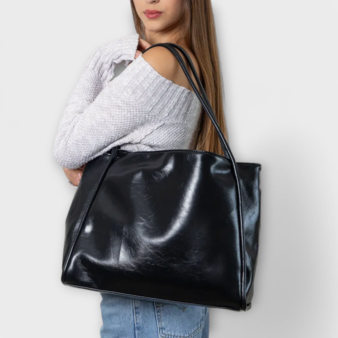 Elegante Handtasche für Damen mit geräumigem Innenraum